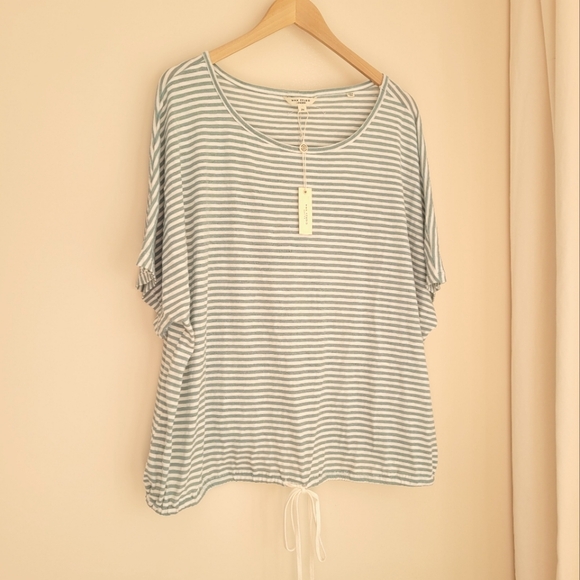 NWT Max Studio Drawstring Waist Top Size 2x - Picture 2 of 8